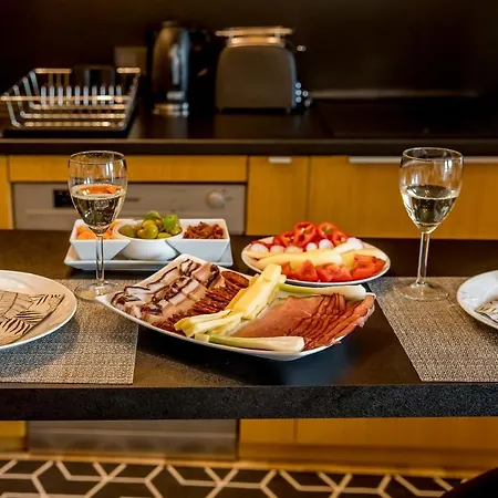 Rose Gold * זלאגרסג